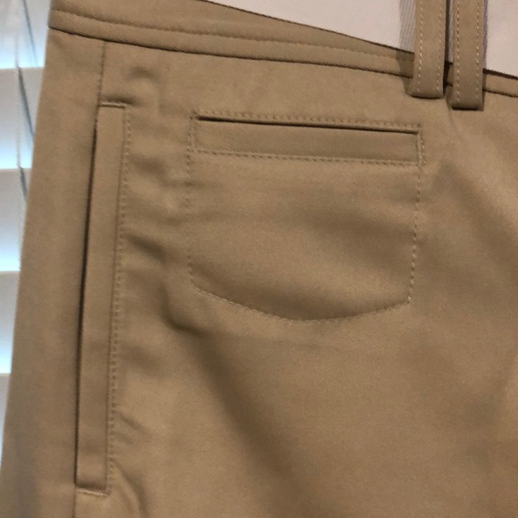 Shorts - Picture 3 of 7